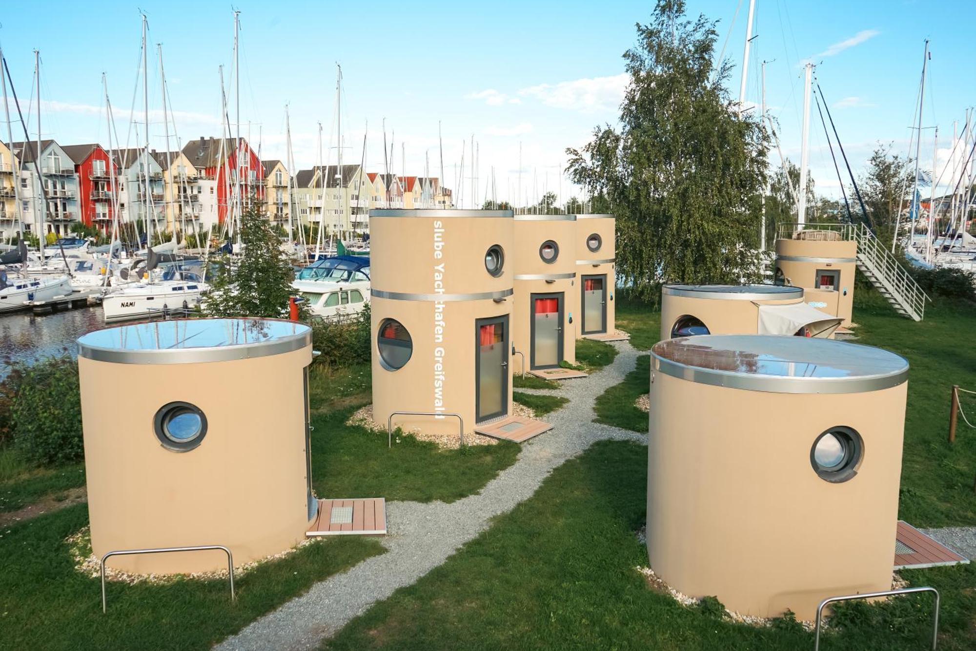 Slube Am Yachthafen Greifswald Hotel Exterior foto